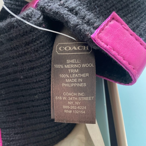 Coach Black Merino Wool Knit Gloves with Leather Trim - Picture 5 of 5